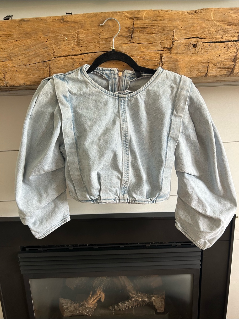 Zara Light Blue Denim Crop Top with Puff Sleeves